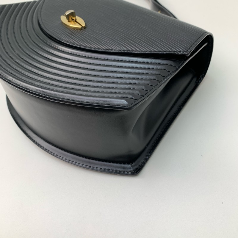 LV路易威登 經典中古水波紋黑色扇形兩用包 經典黑金配色 稀有款-23