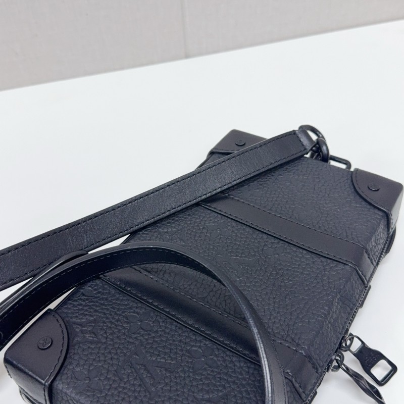 LV Soft Trunk Wallet黑武士全皮印花盒子包黑色牛皮壓紋 晶片-7