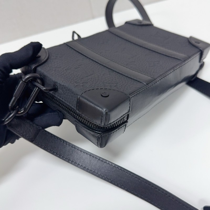 LV Soft Trunk Wallet黑武士全皮印花盒子包黑色牛皮壓紋 晶片-15