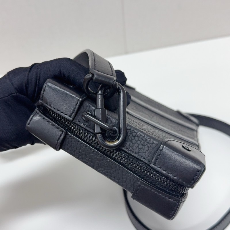 LV Soft Trunk Wallet黑武士全皮印花盒子包黑色牛皮壓紋 晶片-19