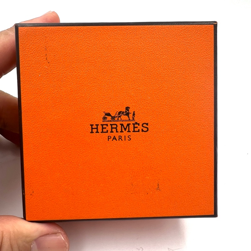 愛馬仕真皮黑色皮質冷色銀圈髮束或披肩束環。-22