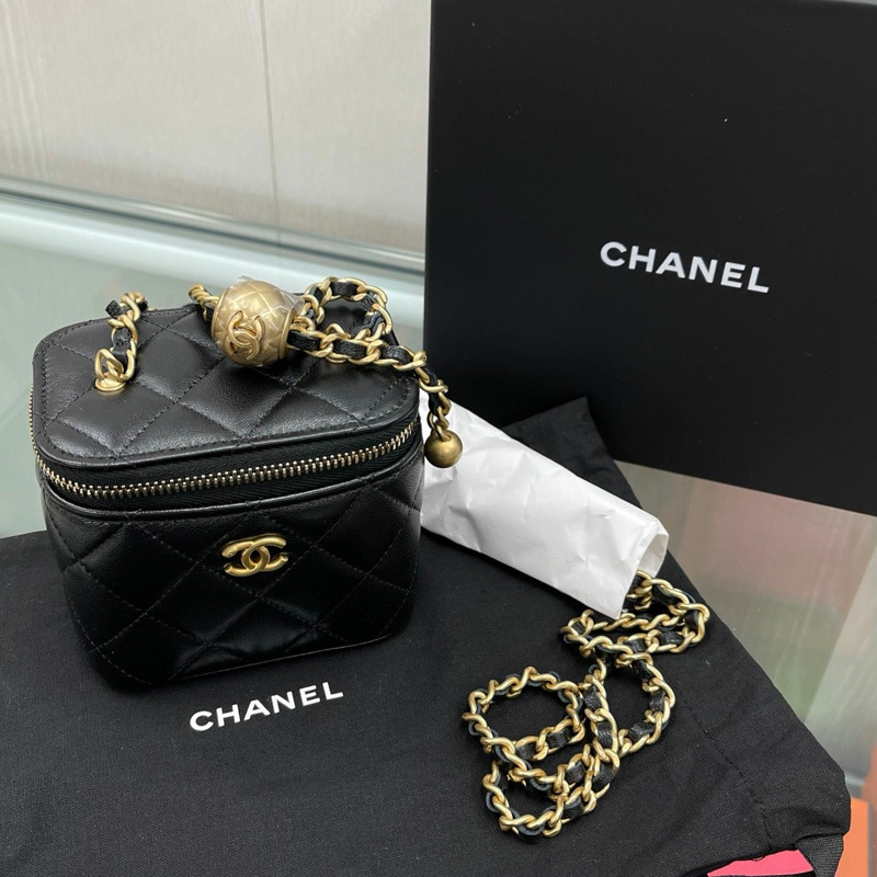 CHANEL Goldball 方形迷你化妝包 AP1447-7