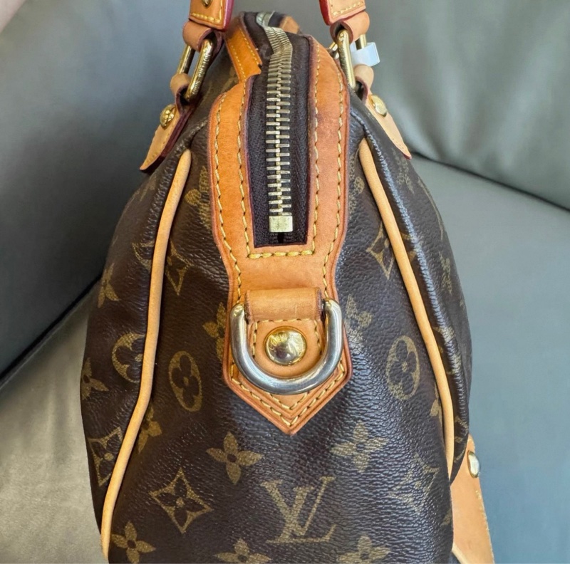 LV路易威登機場包-6