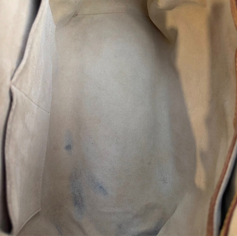 LV路易威登機場包-8