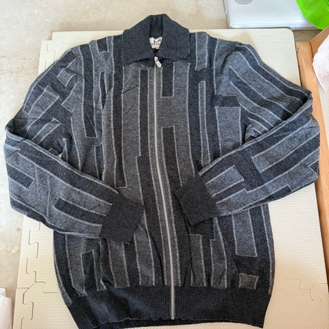 Hermes cashmere cardigan 拉鍊針織薄外套