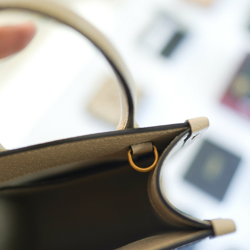 GUCCI 女士迷你手提斜背包 塗佈帆布 米色 671623 UULBT 9683-14