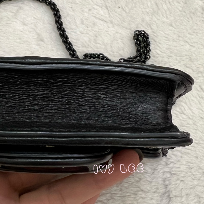 Valentino Garavani 閃鑽 黑亮片 造型 Stud Sign 斜背包 迷你小包 正品 二手精品-22