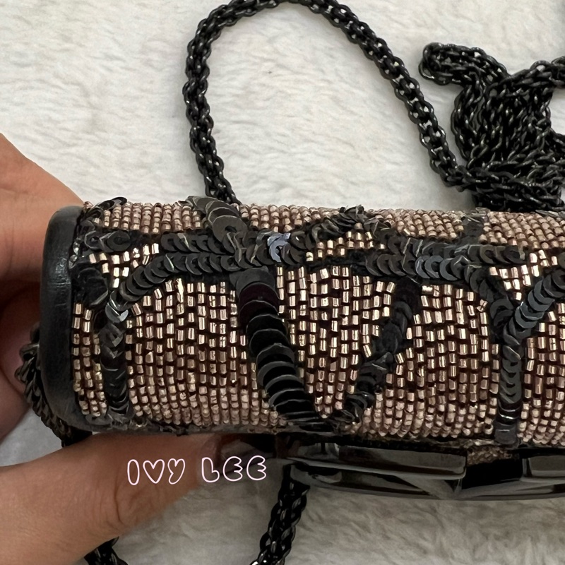 Valentino Garavani 閃鑽 黑亮片 造型 Stud Sign 斜背包 迷你小包 正品 二手精品-23