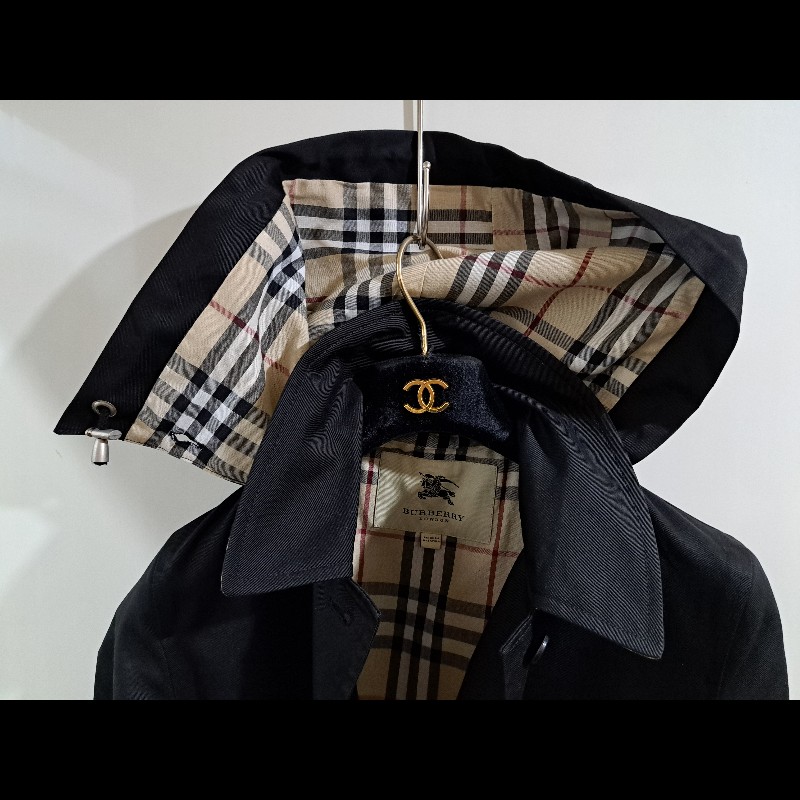 女40號/日本二手/Burberry 時尚女神風衣/有格紋帽+腰帶-4