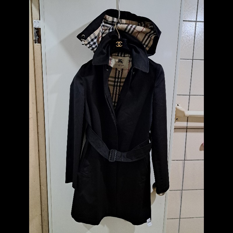 女40號/日本二手/Burberry 時尚女神風衣/有格紋帽+腰帶-5