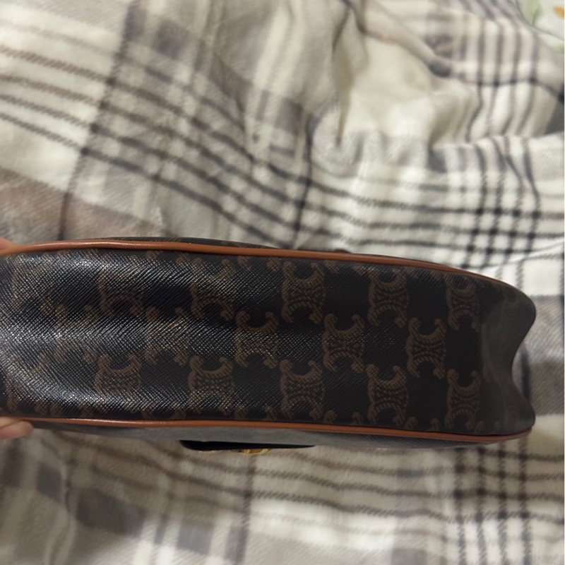 近全新 Celine AVA TRIOMPHE 凱旋門老花包 (Lisa 同款！）-9