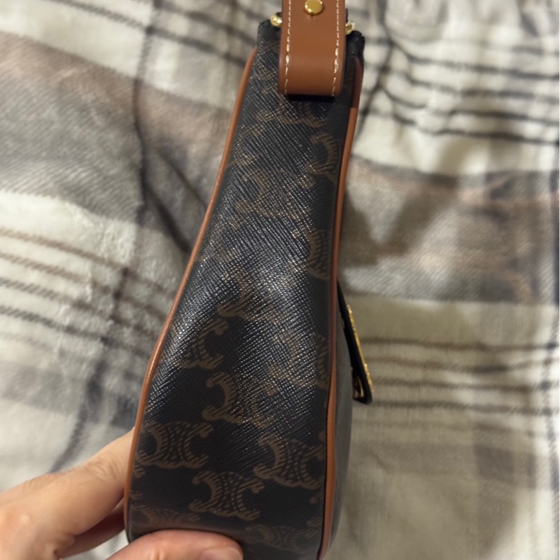 近全新 Celine AVA TRIOMPHE 凱旋門老花包 (Lisa 同款！）-10