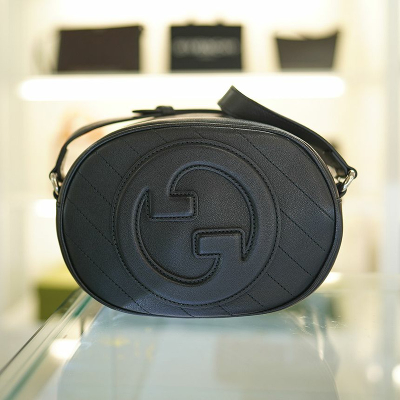 GUCCI 女士黑色皮革斜背相機包 760175 AACPY 1000-5