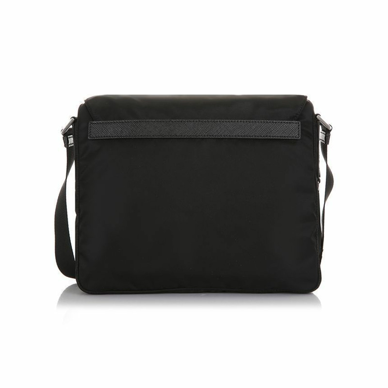 PRADA 琺瑯Logo口袋斜背包 1BD994 RV44 F0002-3