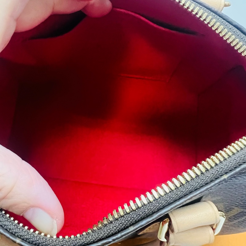 lv波士頓20晶片款奶茶色背袋-15