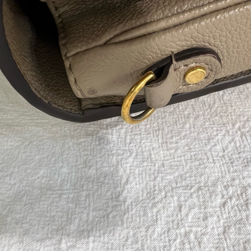 ෆ LV斑鳩灰郵差包🈶購證-25