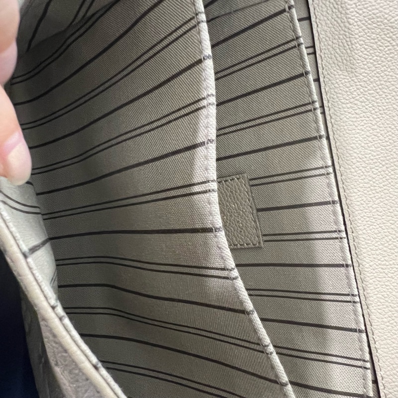 ෆ LV斑鳩灰郵差包🈶購證-27