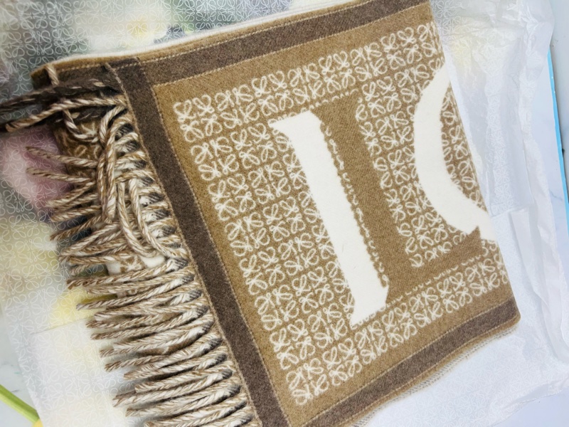Loewe 圍巾-12