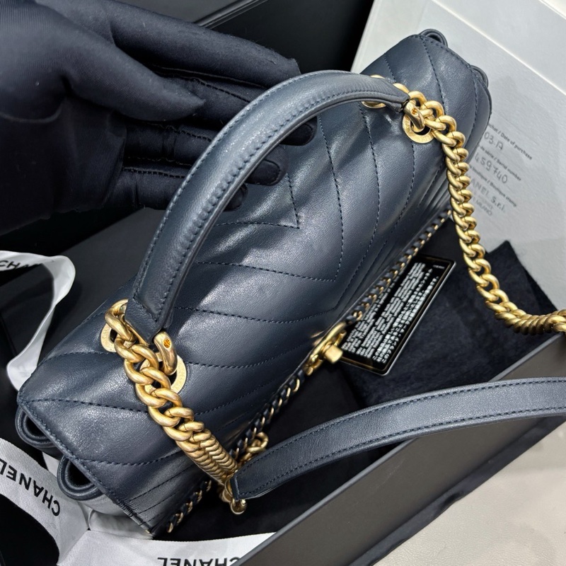 【近新閒置品】Chanel 深藍色V紋手提鏈條包單肩包24開-5