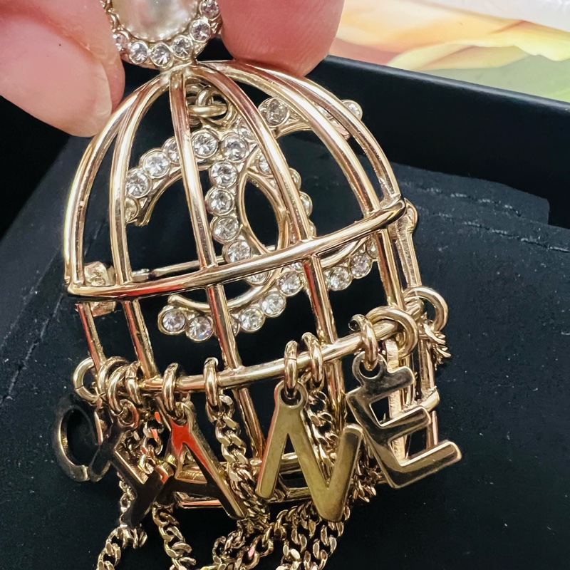 香奈兒鳥籠胸針-0