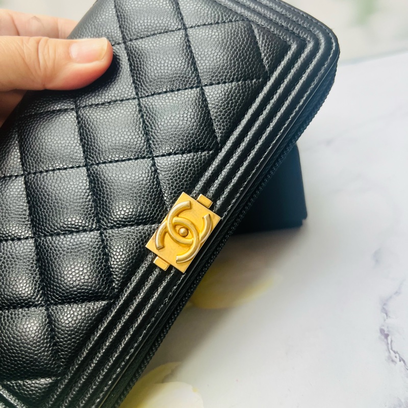 香奈兒荔枝牛皮長夾-2