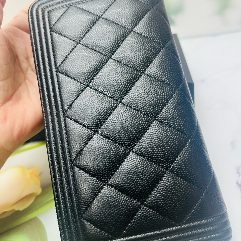 香奈兒荔枝牛皮長夾-4