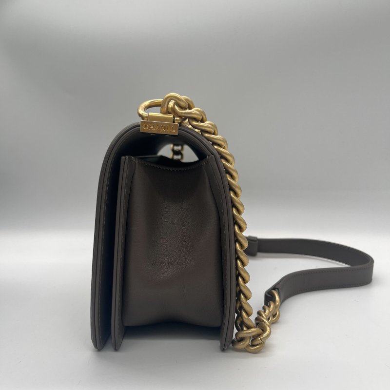 Chanel 香奈兒 Boy 咖色 羊皮 仿舊金鏈 肩背包 斜背包-2