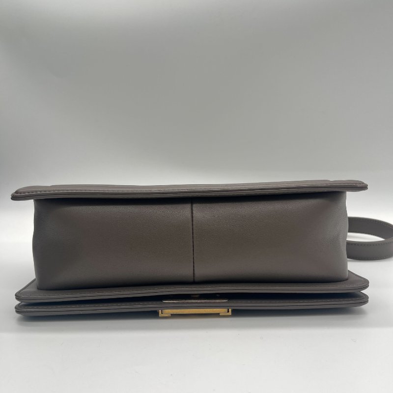 Chanel 香奈兒 Boy 咖色 羊皮 仿舊金鏈 肩背包 斜背包-4