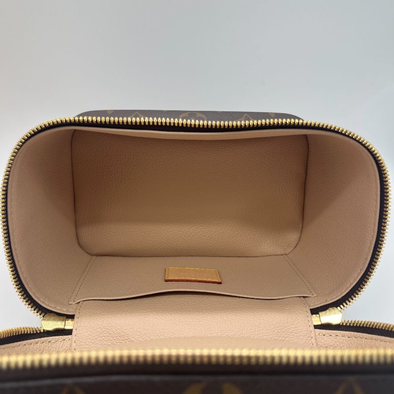 Louis Vuitton 路易威登 Nice Mini Vanity Case 經典老花 塗層帆布 牛皮材質 梳洗袋-16