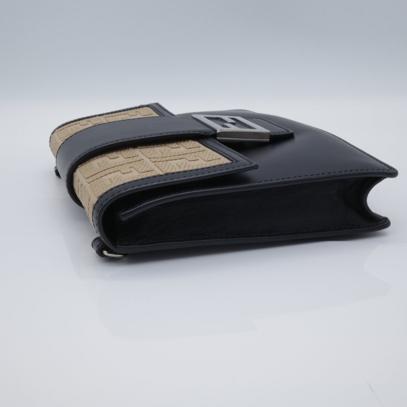 Fenidi 芬迪 Flat Baguette 緹花拼接 駝色 黑色 翻蓋斜背包 肩背包-10