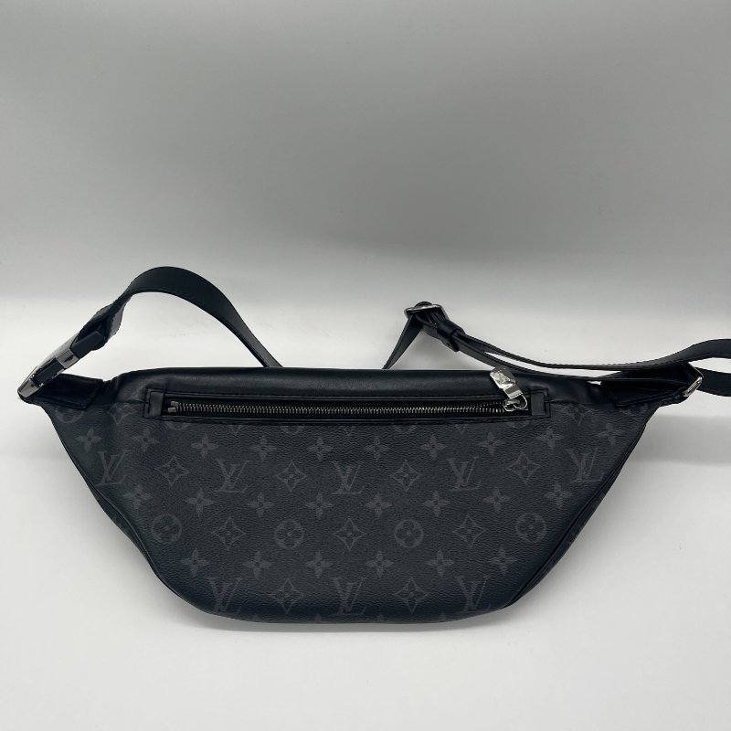 Louis Vuitton 路易威登 Eclipse Discovery 黑武士 黑色 老花 帆布 腰包 斜掛包 斜背包 側背包 胸包-2
