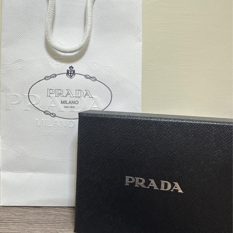 PRADA男用兩折皮夾-9