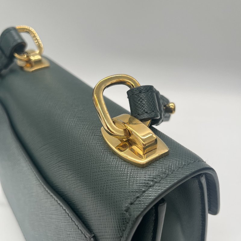 Prada 普拉達Saffiano Symbole Bag 森林綠 十字紋 牛皮 側背包 斜掛包 手提包 肩背包-12