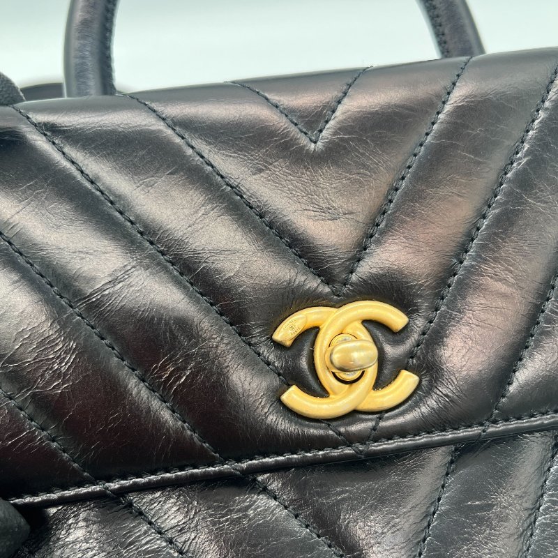 Chanel 香奈兒 Medium Coco 黑色 人字紋 牛皮 金釦 鍊條包 手提包-12