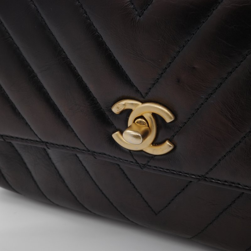 Chanel 香奈兒 Medium Coco  黑色 人字紋 牛皮 金釦 鍊條包 手提包-9