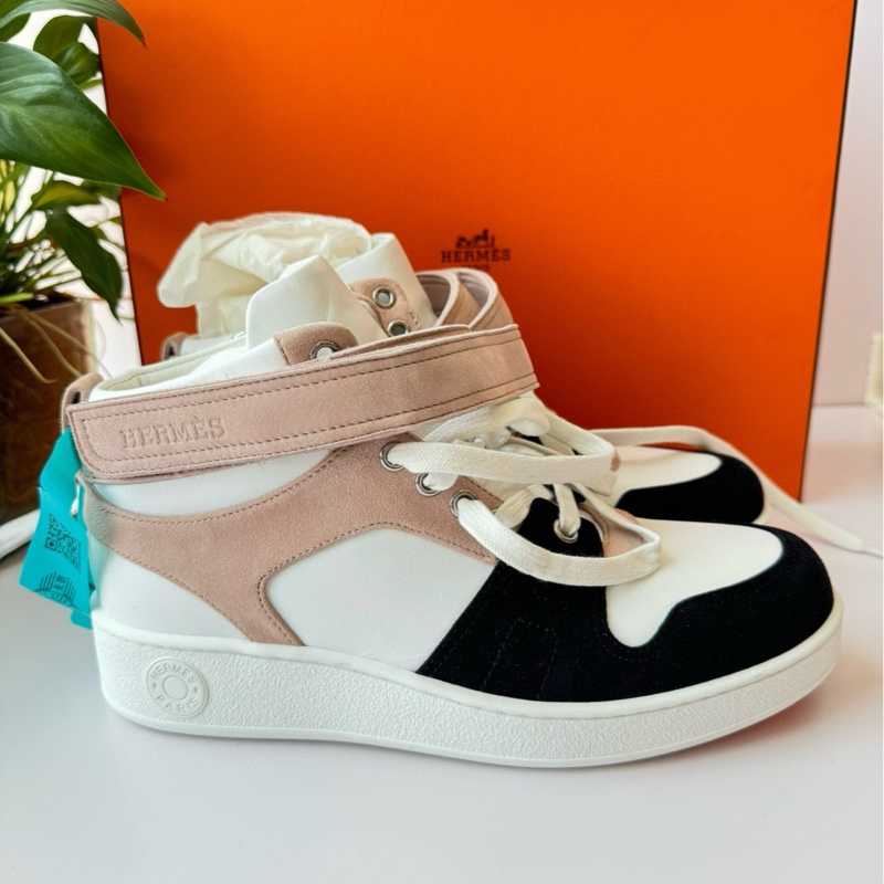 99.9新 未使用過HERMES愛馬仕 Freestyle 皮革 圓頭系帶 板鞋 女款 粉白黑  尺碼38.5碼-2