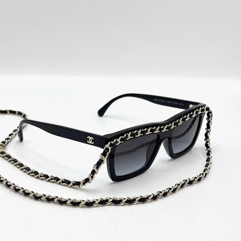 CHANEL 24s新款鍊條鏡框墨鏡 全新閒置配件齊全-3