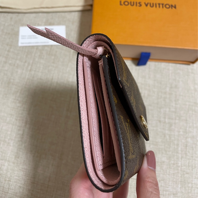 LOUIS VUITTON路易威登Victorine短夾M62360有購證-9