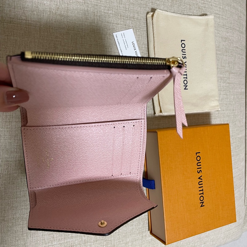 LOUIS VUITTON路易威登Victorine短夾M62360有購證-5