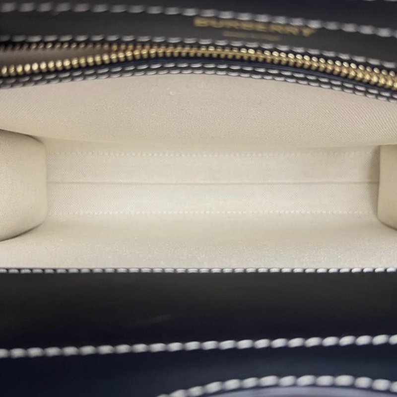 BURBERRY Pocket牛皮拼帆布手提斜背包 男女適用 23*22*6 全新閒置配件塵袋-6
