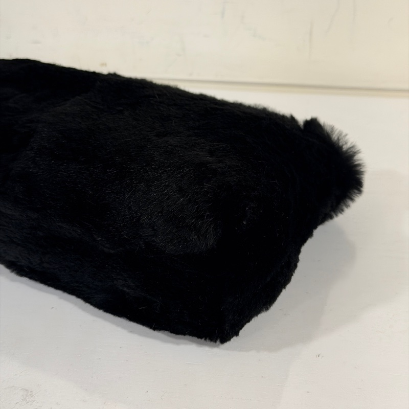 #全網最低💰 #配件齊全 #絕版收藏 香奈兒黑金毛皮肩背包-6