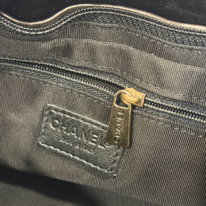 #全網最低💰 #配件齊全 #絕版收藏 香奈兒黑金毛皮肩背包-13