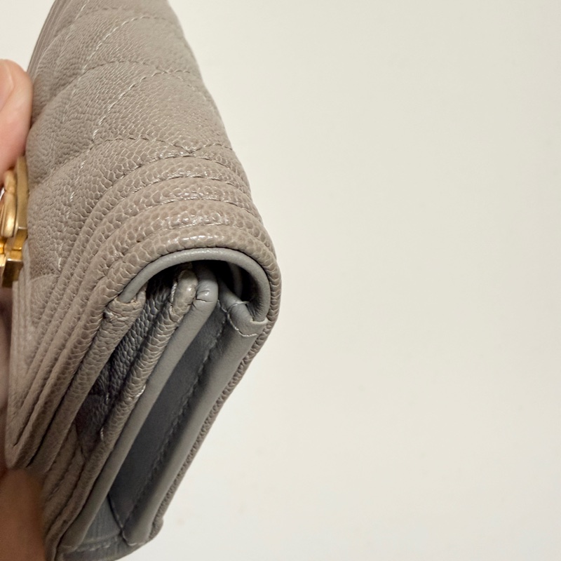 Chanel 大象灰 三折短夾-2