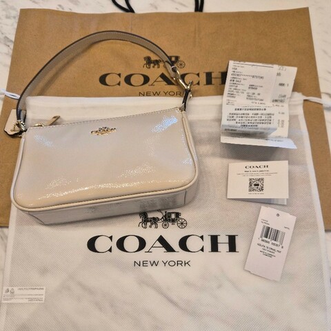 Coach 白色麻將手拿包