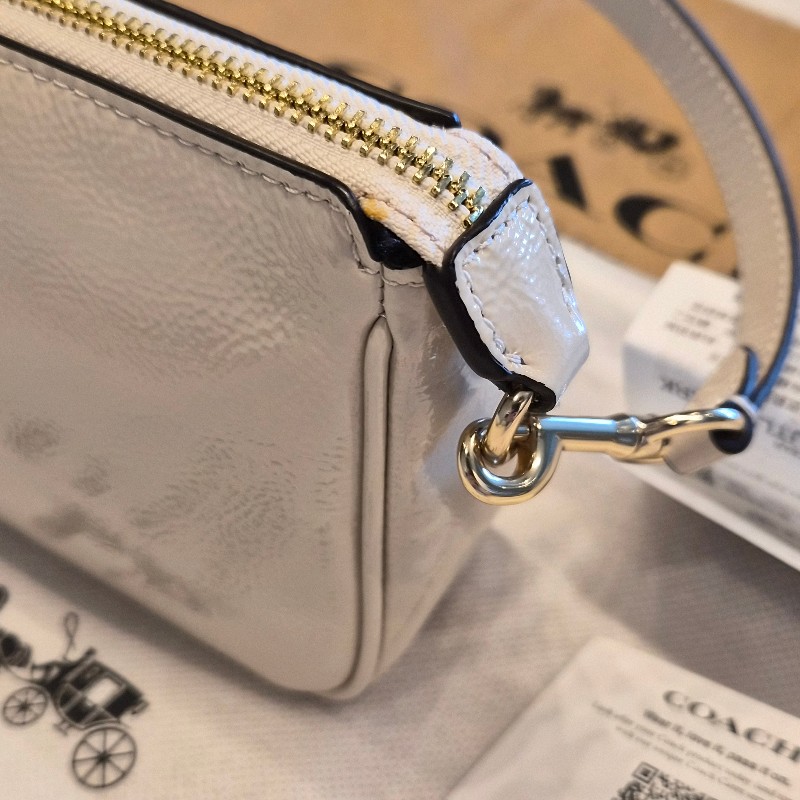 Coach 白色麻將手拿包-3