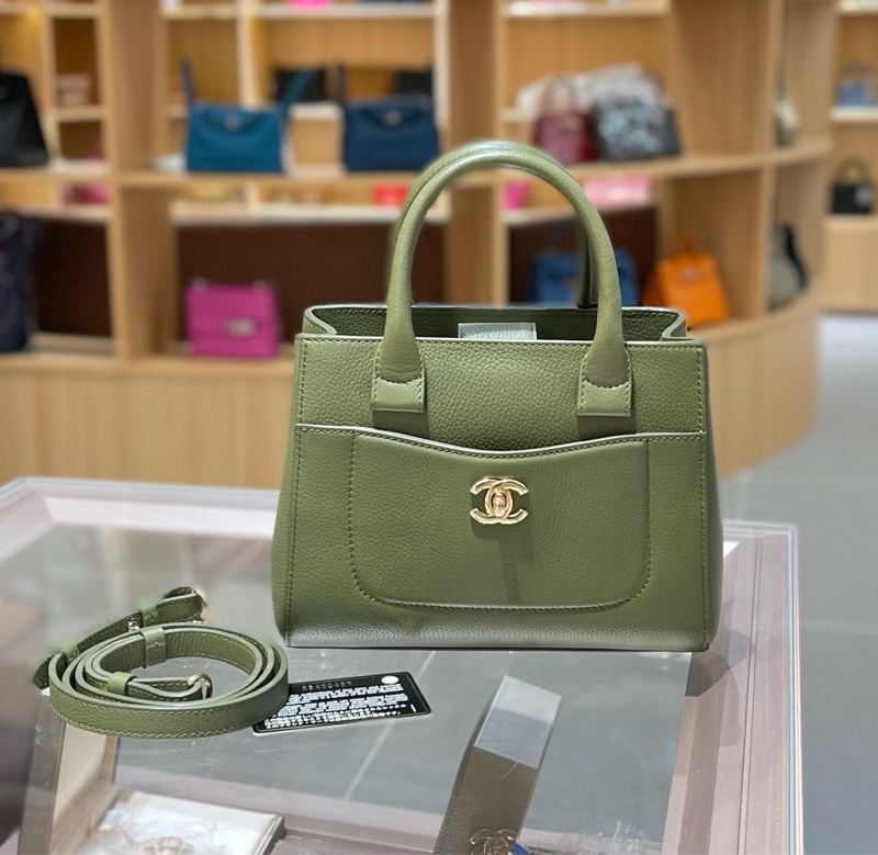 Chanel/香奈儿 mini executive 祖母绿银扣牛皮-0