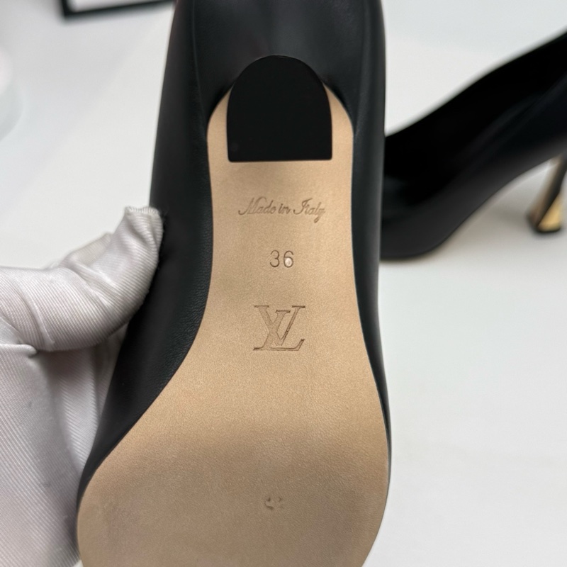 99.9新 未使用過 LV/路易威登 奢華精美 柔軟小羊皮 尖頭高跟鞋36碼-8