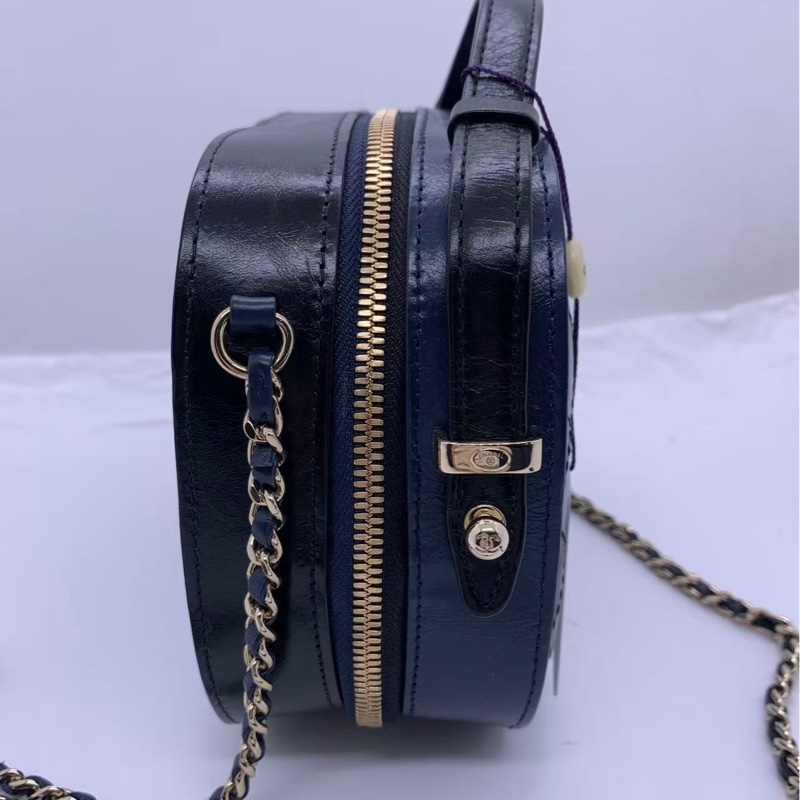 二手香奈兒相機包藍色拼黑色鏈條包膠囊包，鐳射27開-2