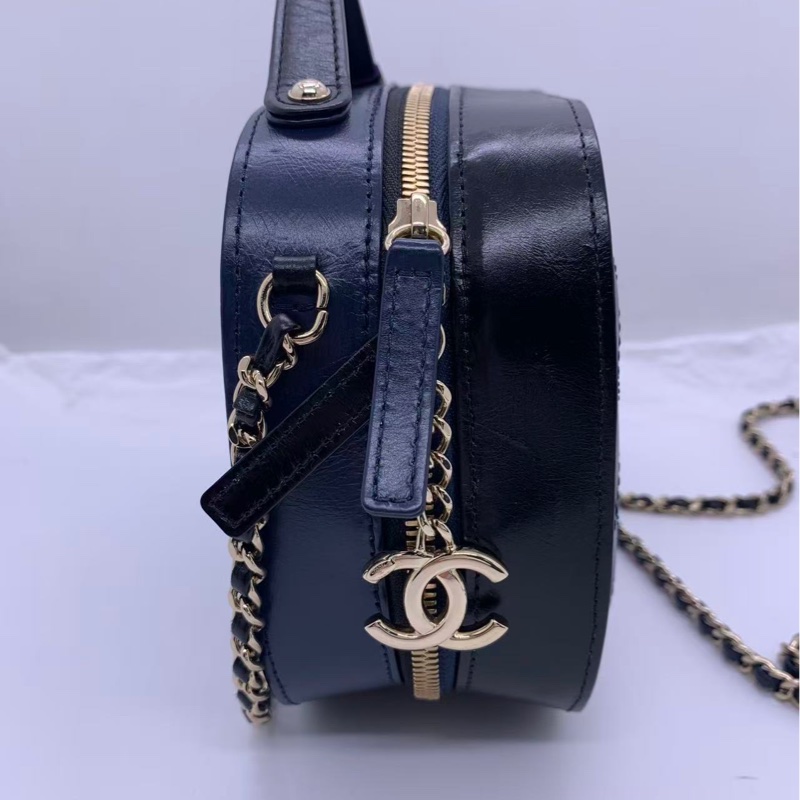 二手香奈兒相機包藍色拼黑色鏈條包膠囊包，鐳射27開-3