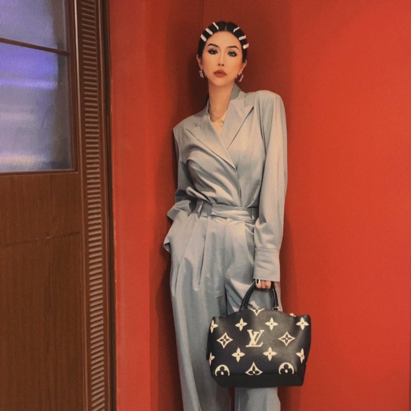 LV petitpalais黑白壓花全皮蒙田手提斜背包 29*20*13 98新配件塵袋購證鎖鑰匙-0